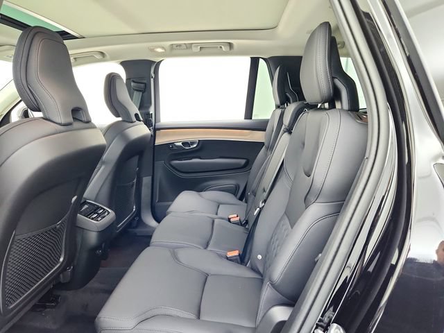 New 2026 Volvo XC90 B6 Plus w/ Protection Package Premier AWD/4WD image 23