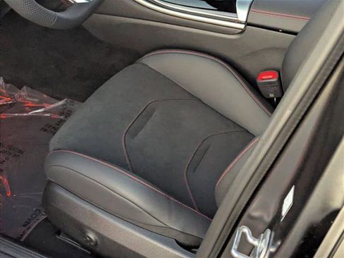 New 2026 Mercedes-Benz C 43 AMG 4MATIC Sedan image 4