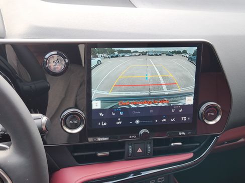 Certified 2024 Lexus NX 250 FWD image 11