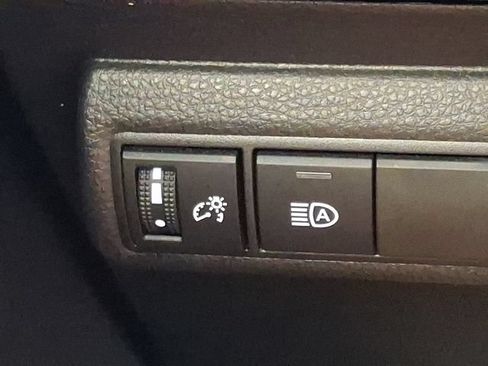 Certified 2025 Toyota Corolla LE w/ Convenience Package FWD image 32