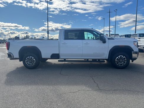 Used 2023 GMC Sierra 1500 SLT image 4