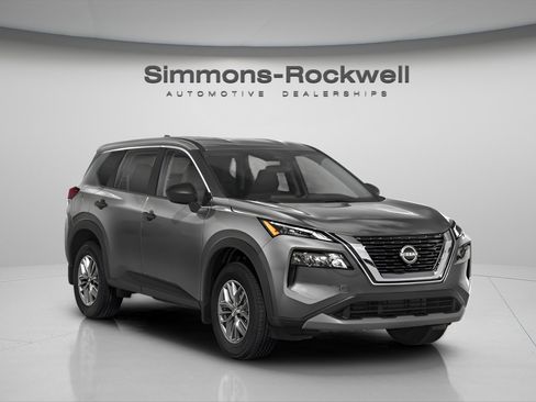 Used 2023 Nissan Rogue S image 9