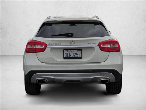 Used 2015 Mercedes-Benz GLA 250 4MATIC image 6