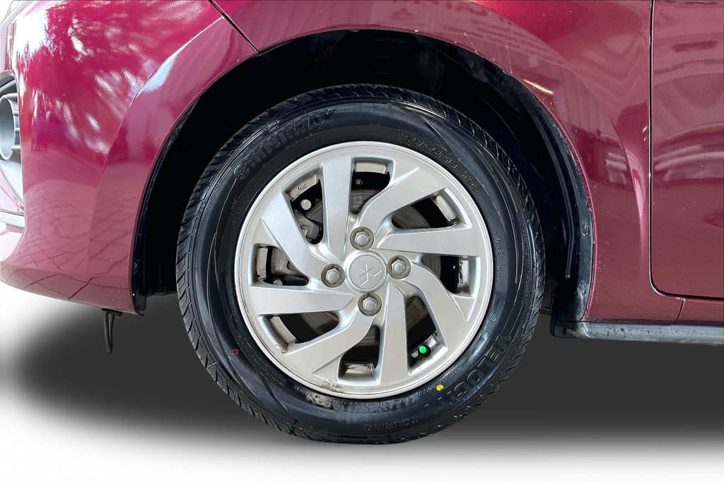 Used 2024 Mitsubishi Mirage LE FWD image 29
