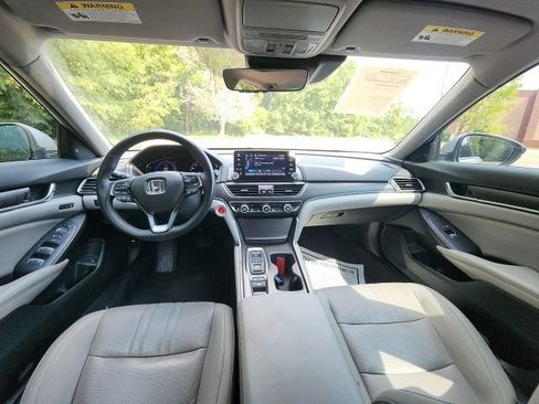 Used 2019 Honda Accord EX-L image 34