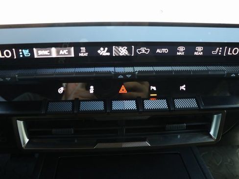 New 2025 GMC Hummer EV 2X image 26