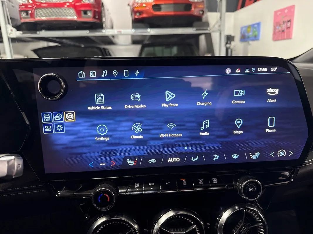 Used 2024 Chevrolet Blazer EV LT AWD/4WD image 74