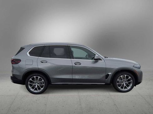 New 2026 BMW X5 xDrive40i image 9