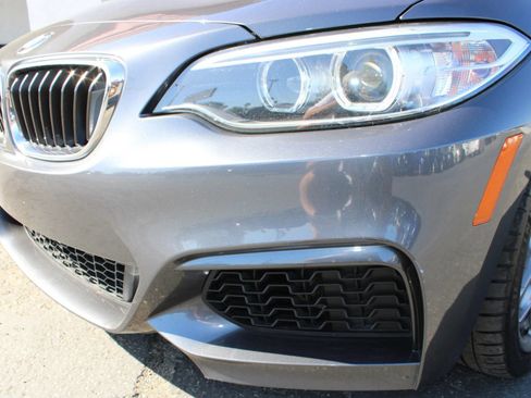 Used 2015 BMW M235i Coupe RWD image 4