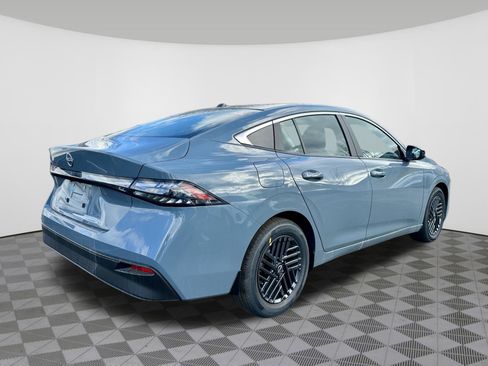 New 2026 Nissan Sentra SV image 7