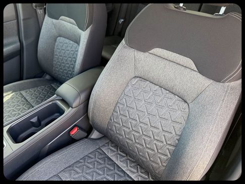 New 2026 Nissan Kicks SV image 20