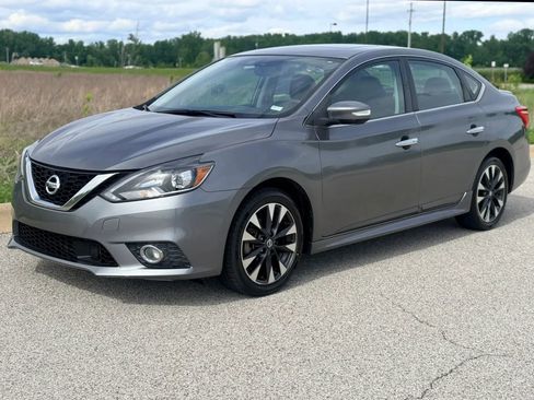 Used 2017 Nissan Sentra SR w/ SR Premium Technology Package FWD image 1
