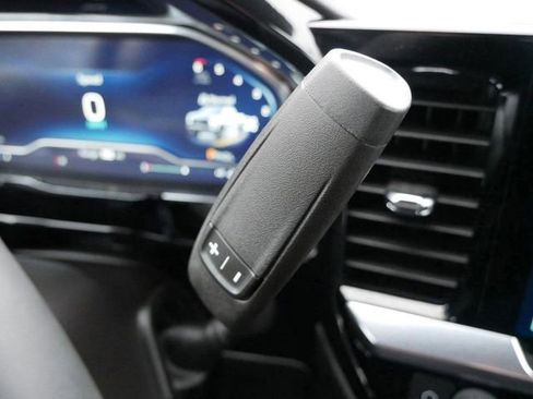 Used 2024 Chevrolet Silverado 1500 LT Trail Boss image 27