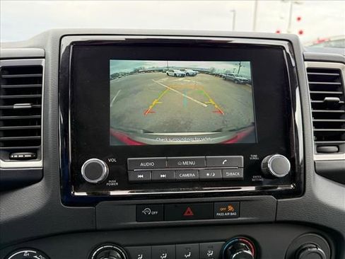 Certified 2024 Nissan Frontier SV image 27