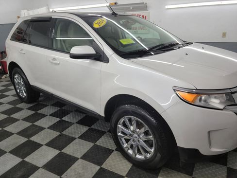 Used 2014 Ford Edge SEL w/ Equipment Group 205A image 6