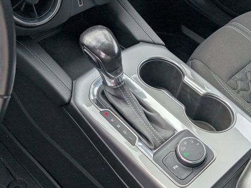 Used 2019 Chevrolet Blazer LT image 31