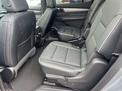 New 2026 Buick Enclave Preferred w/ Power Package image 11