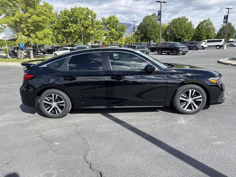 Used 2024 Honda Civic LX image 6