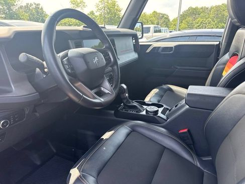 Used 2025 Ford Bronco Big Bend w/ Black Diamond Package AWD/4WD image 3