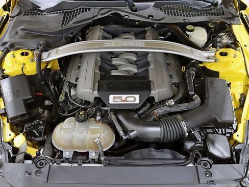 Used 2016 Ford Mustang GT Premium w/ Equipment Group 401A image 28