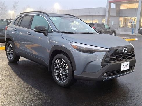 New 2026 Toyota Corolla Cross XLE image 2