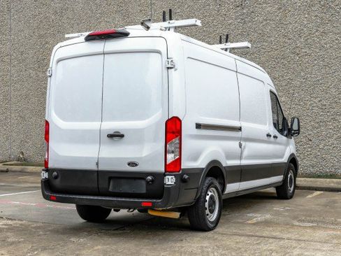 Used 2020 Ford Transit 250 Medium Roof w/ Load Area Protection Package image 7