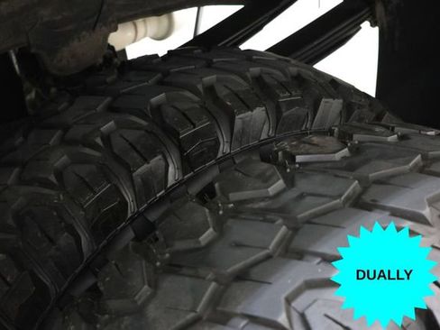 Used 2021 GMC Sierra 3500 4x4 Crew Cab w/ Gooseneck/5TH Wheel Package image 4