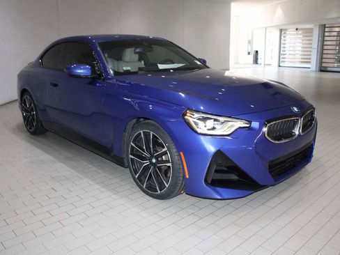 Certified 2024 BMW 230i 230i w/ Premium Package image 9