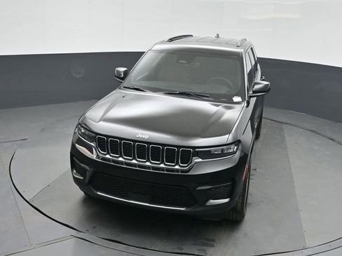 New 2026 Jeep Grand Cherokee Laredo w/ MOPAR Finishing Package image 35