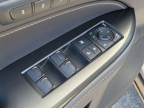 Used 2025 Lexus NX 350 AWD w/ Premium Package image 19