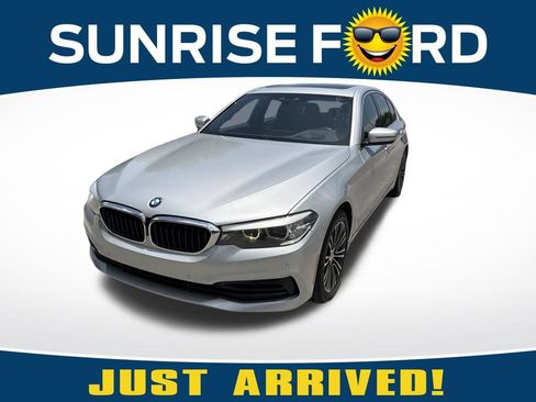 Used 2019 BMW 530i w/ Convenience Package RWD image 1