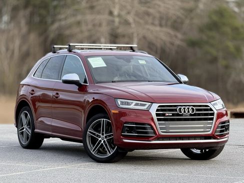 Used 2018 Audi SQ5 Prestige w/ Prestige Package image 12