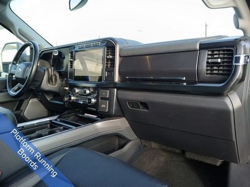 Used 2023 Ford F250 Lariat w/ Sport Appearance Package AWD/4WD image 18