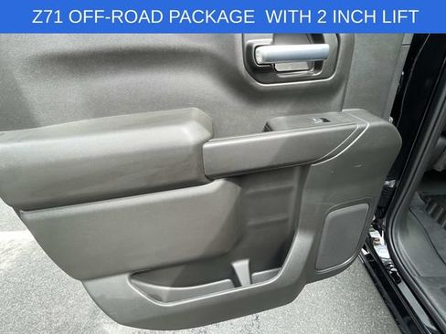 Used 2025 Chevrolet Silverado 1500 Custom Trail Boss AWD/4WD image 11