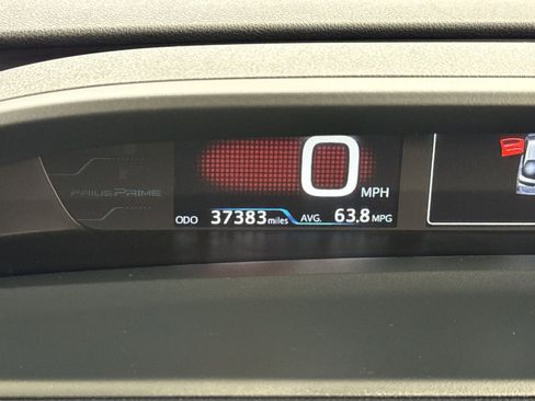 Used 2017 Toyota Prius Prime Advanced image 20