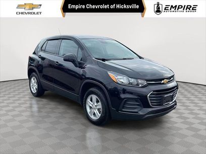 Used 2022 Chevrolet Trax LS w/ Tint and Cruise Package
