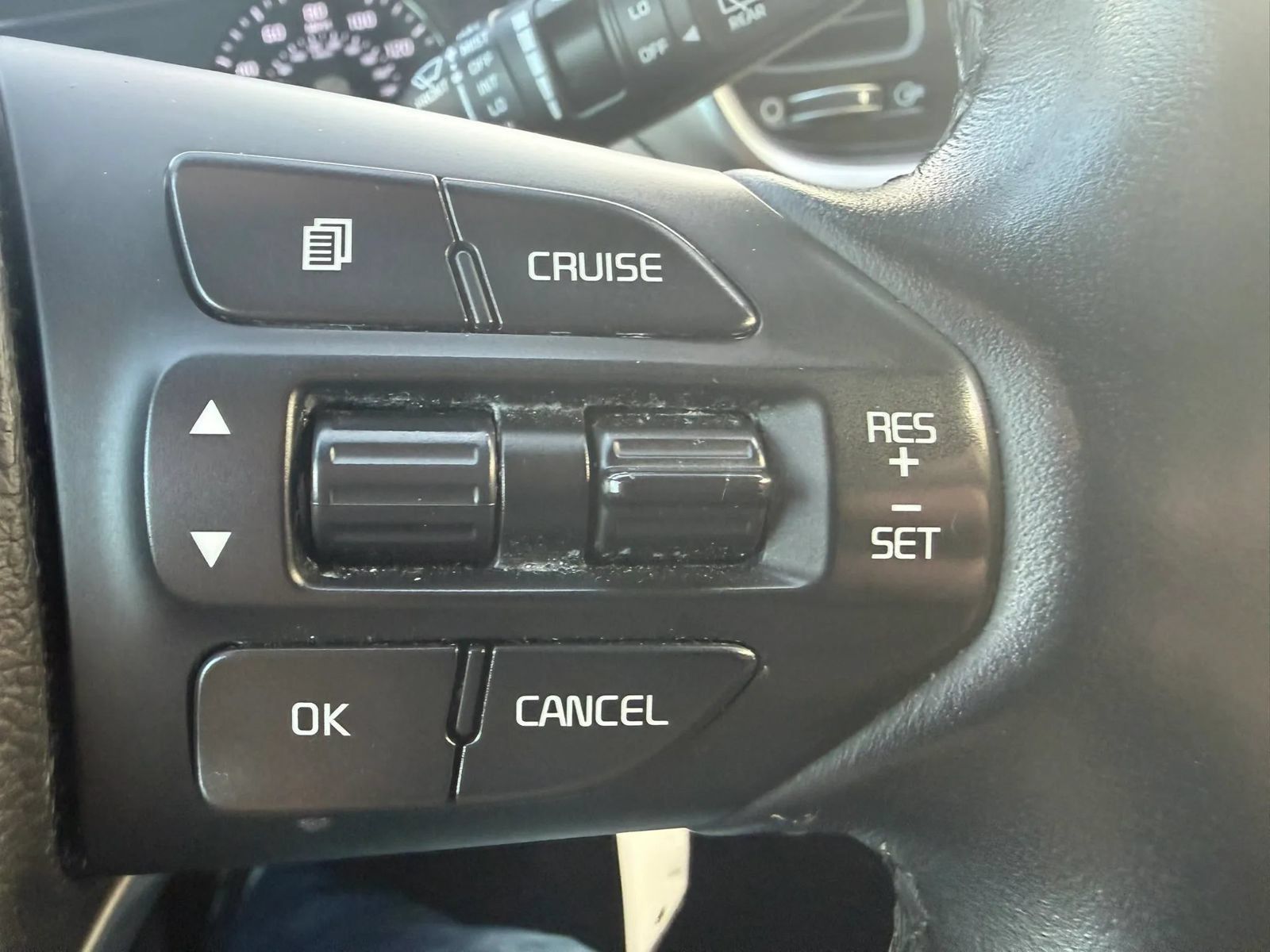 Used 2018 Kia Sorento FWD image 18