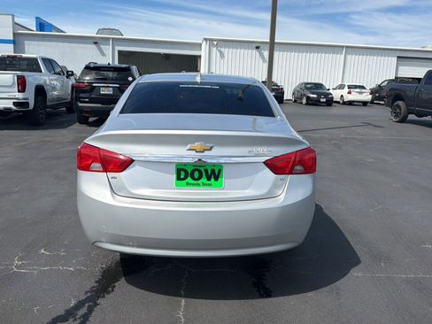 Used 2017 Chevrolet Impala LT image 5