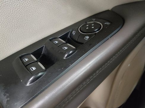 Used 2016 Lincoln MKX Reserve w/ Technology Package image 27