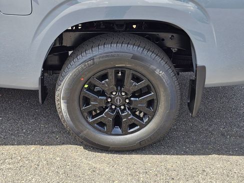 New 2026 Nissan Frontier SV AWD/4WD image 9