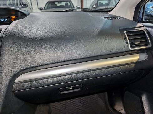 Used 2017 Subaru Crosstrek 2.0i Premium AWD/4WD image 32