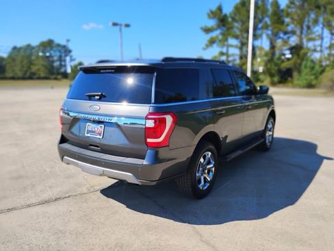 Used 2020 Ford Expedition XLT image 6