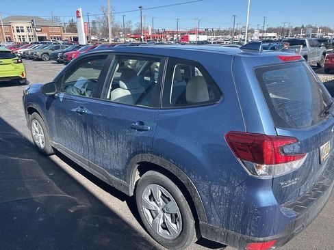 Used 2023 Subaru Forester image 4