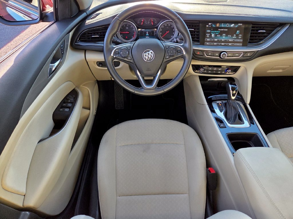 Used 2018 Buick Regal Preferred w/ Sights and Sounds Package FWD image 16