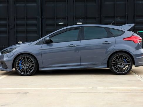 Used 2016 Ford Focus RS AWD/4WD image 4