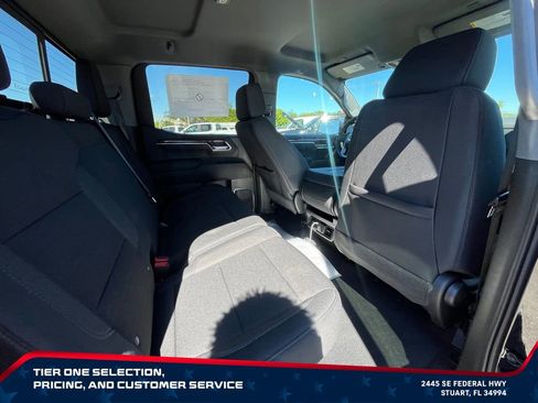 New 2026 GMC Sierra 1500 SLE w/ Preferred Package RWD image 18