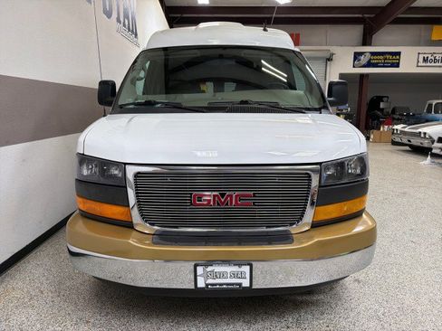 Used 2014 GMC Savana 1500 image 2