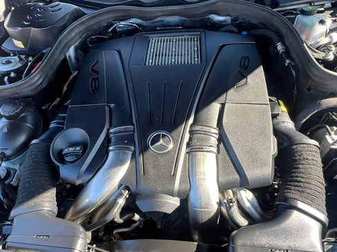 Used 2013 Mercedes-Benz E 550 4MATIC Sedan image 34