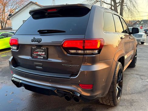 Used 2021 Jeep Grand Cherokee Trackhawk w/ Trailer Tow Group IV image 3