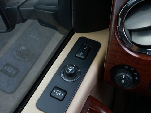 Used 2013 Ford F250 King Ranch image 19